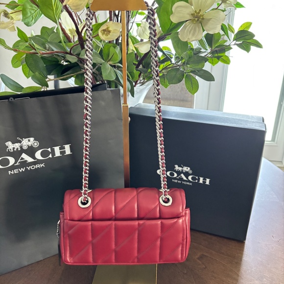 Tabby Shoulder Bag 20 With Pillow Quilting - Picture 7 of 12